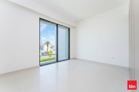 Townhouse in Dubai, UAE 3 bedrooms, 122.6 sq.m. № 719965 - photo 12