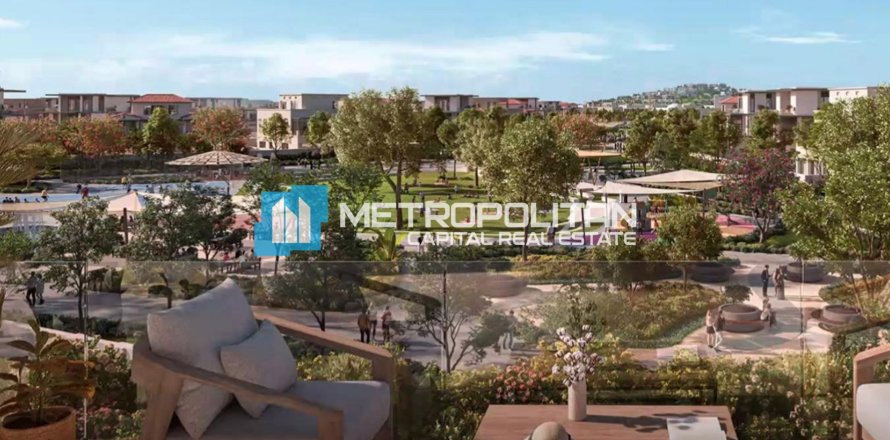 Tontti Al Hudayriat Island, Abu Dhabi, Arabiemiraatit 704 m2 № 660794