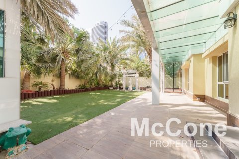 Vila v Meadows, Dubai, SAE 4 ložnice, 387.41 m² Č.: 587572 - fotografie 27