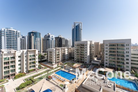 Greens, Dubai, BAE’de kiralık daire 2 yatak odası, 119.01 m&sup2; No 587570 - fotoğraf 18
