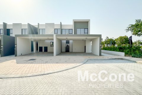 Shtëpi në qytet në Dubai Land, Dubai, Emiratet e Bashkuara Arabe 4 dhoma gjumi, 244.61 m2. № 587569 - Foto 11