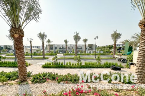 Shtëpi në qytet në Dubai Land, Dubai, Emiratet e Bashkuara Arabe 4 dhoma gjumi, 244.61 m2. № 587569 - Foto 16