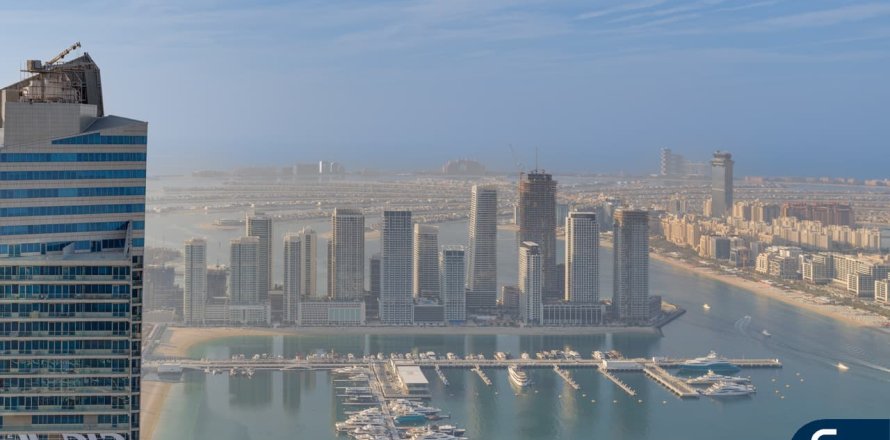 Apartment sa 23 MARINA TOWER sa Dubai Marina, UAE 4 silid-tulugan, 524 sq.m. № 685272