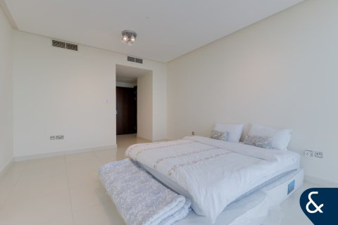 Apartment sa 23 MARINA TOWER sa Dubai Marina, UAE 4 silid-tulugan, 524 sq.m. № 685272 - larawan 18