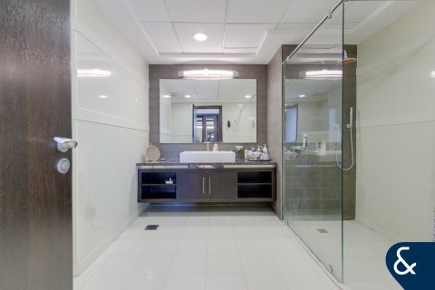 Apartment sa 23 MARINA TOWER sa Dubai Marina, UAE 4 silid-tulugan, 524 sq.m. № 685272 - larawan 19