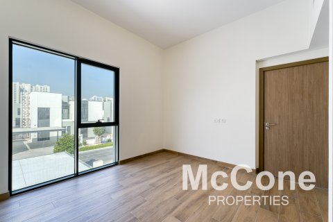 Vilë në Al Furjan, Dubai, Emiratet e Bashkuara Arabe 4 dhoma gjumi, 324.97 m2. № 587377 - Foto 16