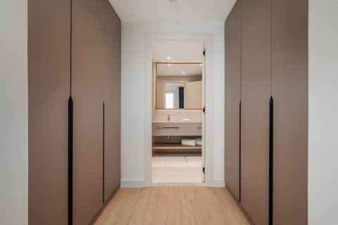 Apartamento en alquiler en Jumeirah Beach Residence, Dubai, EAU 3 dormitorios, 182.45 m2 № 757556 - foto 12