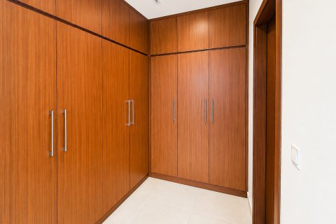 Apartament do wynajęcia w The Hills, Dubai, ZEA 2 sypialnie, 152.91 mkw., nr 757557 - zdjęcie 5