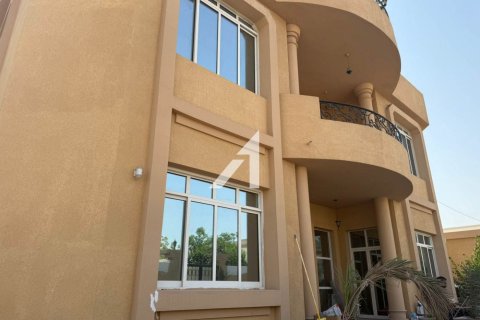 Villa zur Miete in Al Safa, Dubai, VAE 5 Schlafzimmer, 1569.3 m2 Nr. 647017 - Foto 1