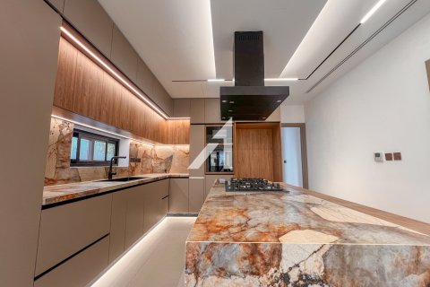 Villa em The Villa, Dubai, EAU 5 quartos, 570 m2 № 647015