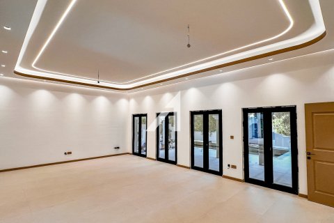 Villa zum Verkauf in The Villa, Dubai, VAE 5 Schlafzimmer, 570 m2 Nr. 647015 - Foto 27