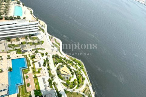 Apartmen di Dubai Creek Harbour (The Lagoons), UAE 2 bilik tidur, 97.02975126 meter persegi № 583336 - foto 15