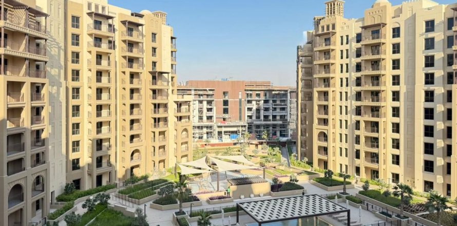 Byt v Umm Suqeim, Dubai, SAE 2 ložnice, 104.8 m² Č.: 703801