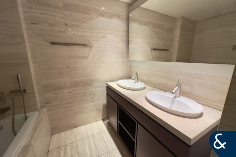 شقة للإيجار في وسط مدينة دبي، دبي، الإمارات العربية المتحدة 2 غرفة نوم ، 159 متر مربع ، رقم 668587 - صورة 16