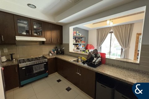 Willa do wynajęcia w Reem, Dubai, ZEA 3 sypialnie, 243 mkw., nr 668585 - zdjęcie 4