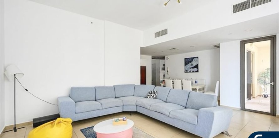 Apartman u gradu Jumeirah Beach Residence, Dubai, UAE 2 spavaće sobe, 107 m2 Br. 668584