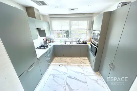Villa zum Verkauf in The Springs, Dubai, VAE 2 Schlafzimmer, 167 m2 Nr. 649596 - Foto 3