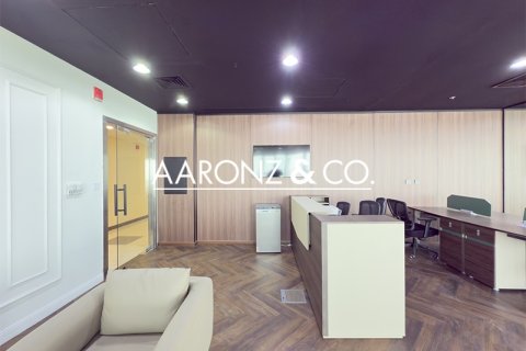 Oficina en alquiler en Business Bay, Dubai, EAU 82.5 m2 № 670612 - foto 5