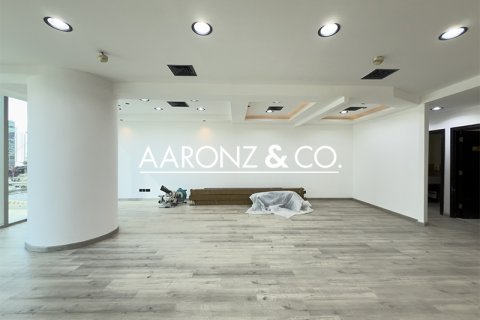 Oficina en alquiler en Business Bay, Dubai, EAU 90.4 m2 № 670613 - foto 8