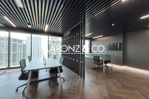 Oficina en alquiler en Business Bay, Dubai, EAU 98.7 m2 № 670616 - foto 1