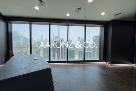 Oficina en alquiler en Business Bay, Dubai, EAU 98.7 m2 № 670616 - foto 7