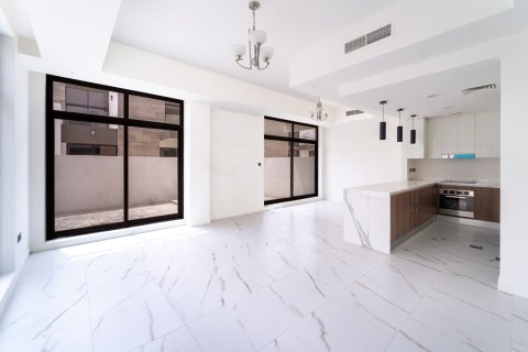 Radhus till försäljning i Wadi Al Safa 3, Dubai, UAE 4 sovrum, 295 kvm Nr. 696098 - fotografi 8