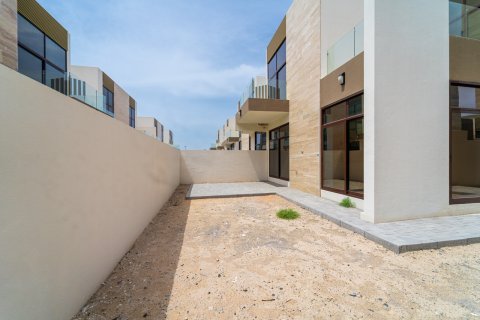 Radhus till försäljning i Wadi Al Safa 3, Dubai, UAE 4 sovrum, 295 kvm Nr. 696098 - fotografi 4