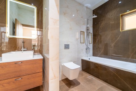 טאונהאוס למכירה ב Nadd Al Sheba, Dubai, איחוד האמירויות  6 חדרי שינה, 930 מ"ר, מספר 696097 - תמונה 16