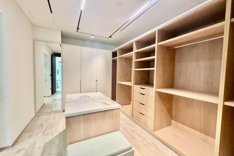 Vila v Al Barari, Dubai, SAE 4 ložnice, 962 m² Č.: 623262 - fotografie 24