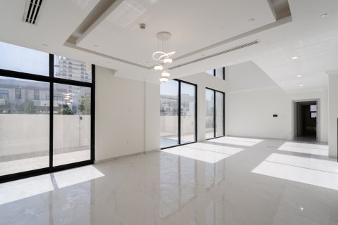 Villa in vendita a Dubai, EAU 5 camere da letto, 539 mq. № 734445 - foto 5