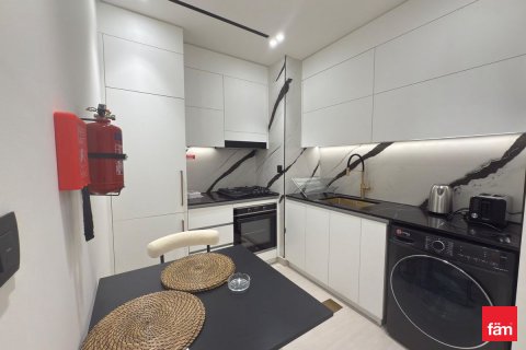 Apartment in Business Bay, Dubai, UAE 57.7 sq.m. № 632955 - photo 7