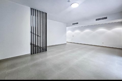 Townhouse til salg i Tilal City, Sharjah, UAE 4 soveværelser, 247.21 kvm № 748979 - foto 12