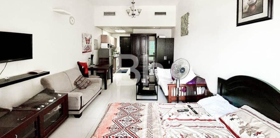 Appartamento a Dubai Sports City, Dubai, EAU 38 mq. № 730599