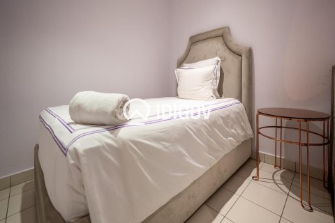 Apartemen di Dubai Marina, Dubai, UEA 3 kamar tidur, 176.05 m2 nomor 755111 - foto 26