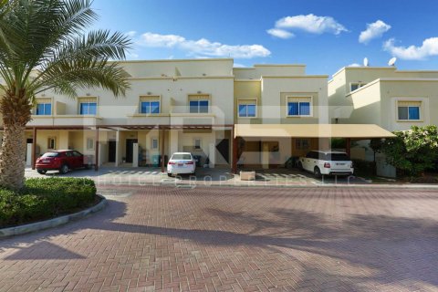 Vila v Abu Dhabi, SAE 3 spálne, 225.2 m2 č. 731456