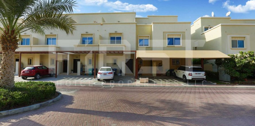 Villa in Abu Dhabi, VAE: 3 Schlafzimmer, 225.2 m2 Nr. 731456