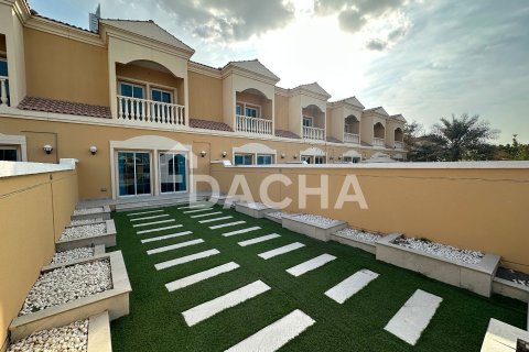 Shtëpi në qytet në Jumeirah Village Triangle, Dubai, Emiratet e Bashkuara Arabe 2 dhoma gjumi, 152 m2. № 710333 - Foto 18