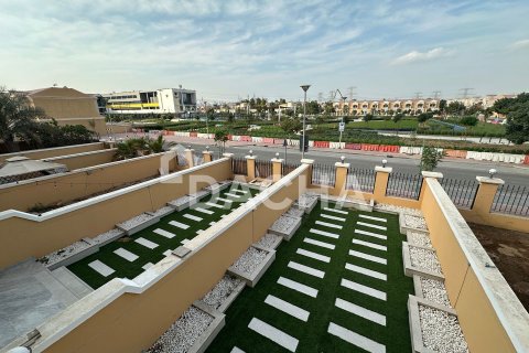 تاون هاوس في Jumeirah Village Triangle، دبي 2 غرفة نوم ، 152 متر مربع . ر قم 710333