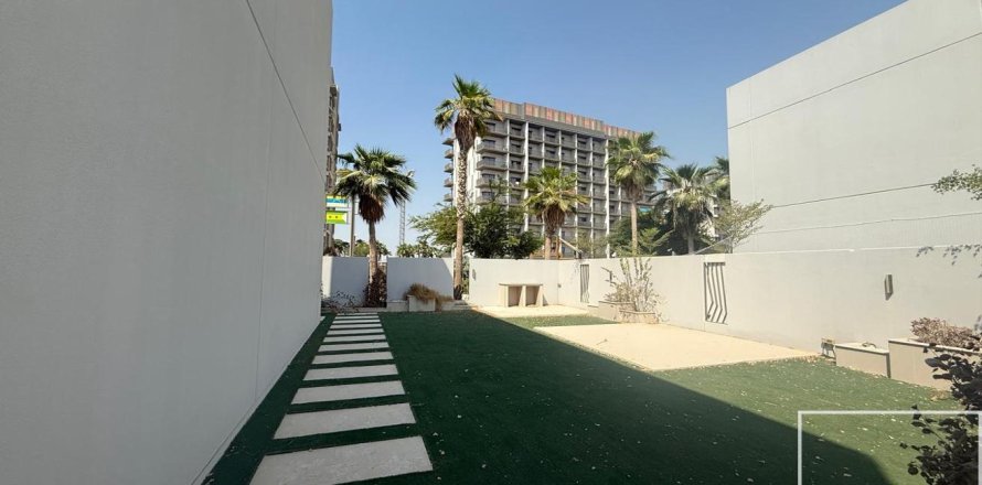 Townhouse i Mohammed Bin Rashid City, Dubai, UAE 3 soveværelser, 270.35 kvm № 766868