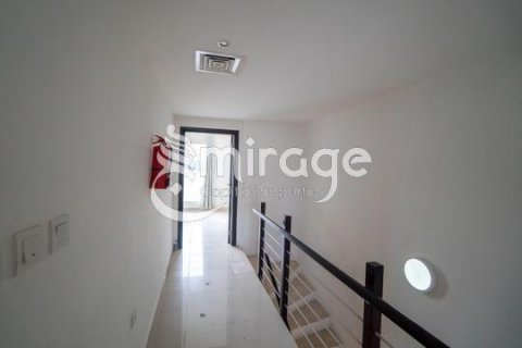 Řadový dům v Al Reef, Abu Dhabi, SAE 2 ložnice, 117.3 m² Č.: 597162 - fotografie 5
