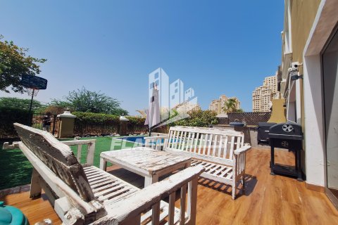 Townhouse in Al Hamra Village, Ras Al Khaimah, UAE 3 bedrooms, 263.2 sq.m. № 611752 - photo 28