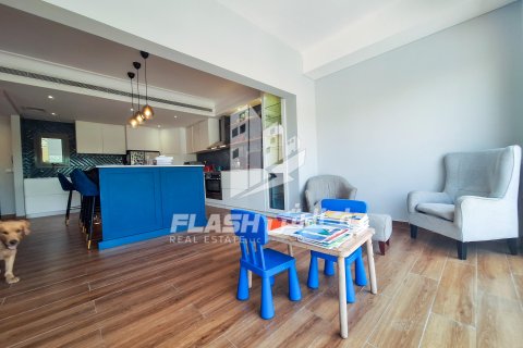 Townhouse in Al Hamra Village, Ras Al Khaimah, UAE 3 bedrooms, 263.2 sq.m. № 611752 - photo 4