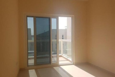 Maison de ville à louer à Al Warsan, Dubai, EAU 3 chambres, 156 m2 № 703299 - photo 7