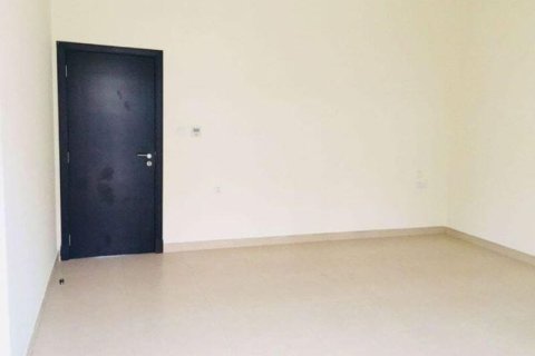 Maison de ville à louer à Al Warsan, Dubai, EAU 3 chambres, 156 m2 № 703299 - photo 5