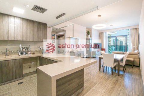 Apartment til salg i Jumeirah Lake Towers, Dubai, UAE 2 soveværelser, 124 kvm № 703298 - foto 2