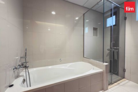 Villa te huur in Dubai, VAE 4 slaapkamers, 469.3 vr.m., nr 696835 - foto 16