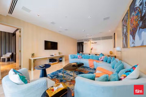 Apartman u gradu Palm Jumeirah, Dubai, UAE 3 spavaće sobe, 216 m2 Br. 696784 - Slika 12
