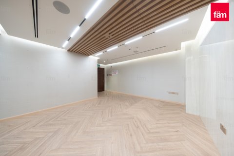 Office in Dubai, UAE 286.8 sq.m. № 696836 - photo 4