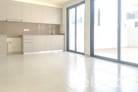 Řadový dům v Dubai South (Dubai World Central), Dubai, SAE 3 ložnice, 144 m² Č.: 600239 - fotografie 8