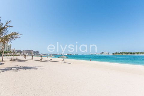Apartment in Palm Jumeirah, Dubai, UAE 3 bedrooms, 199 sq.m. № 600242 - photo 12